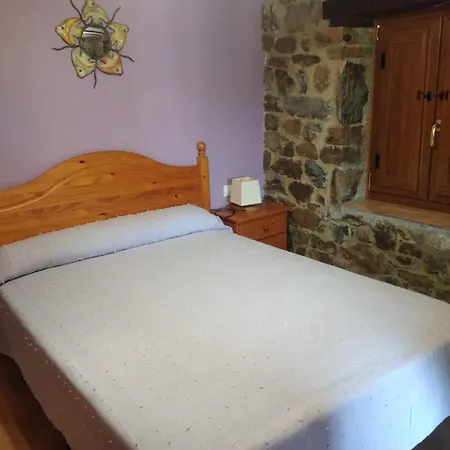 Con Terraza En El Valle De Soba Apartment *